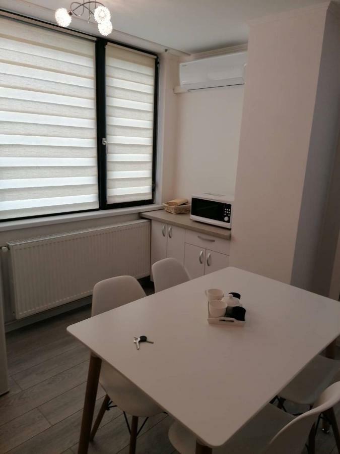 Appartement White Studio à Cluj-Napoca Extérieur photo